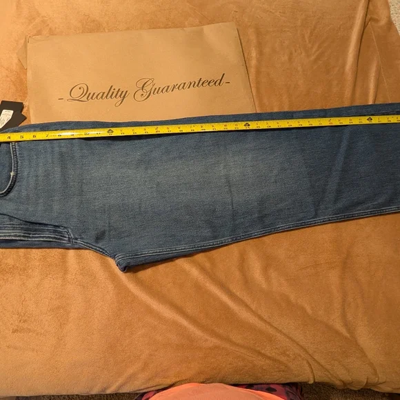 Rag & Bone® NWT Stylish mid-rise blue jeans - Picture 9 of 15